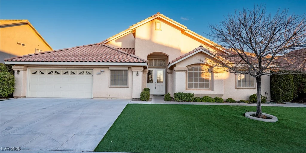1240 Honey Lake, Las Vegas, NV 89110