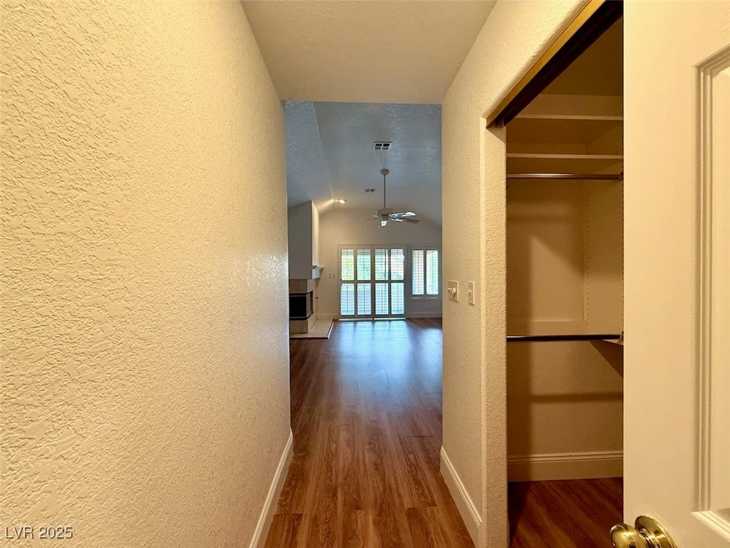 4974 Crooked Stick, Las Vegas, NV 89113