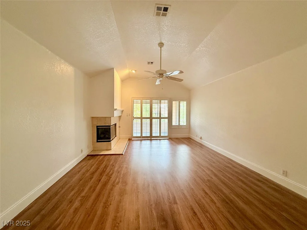 4974 Crooked Stick, Las Vegas, NV 89113