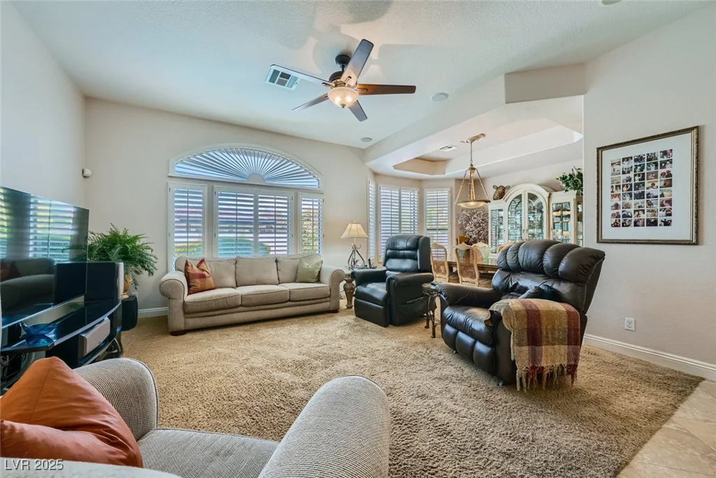 7456 Ute Meadows, Las Vegas, NV 89129