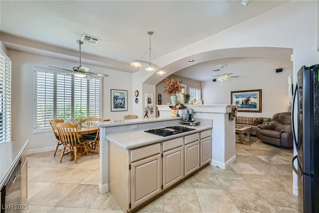 7456 Ute Meadows, Las Vegas, NV 89129