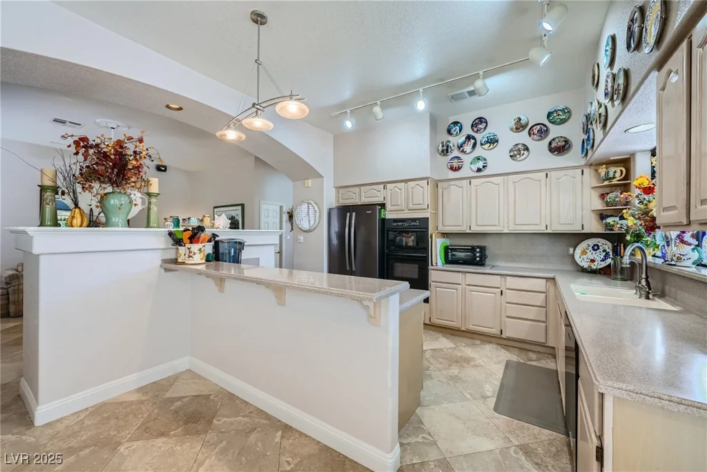 7456 Ute Meadows, Las Vegas, NV 89129