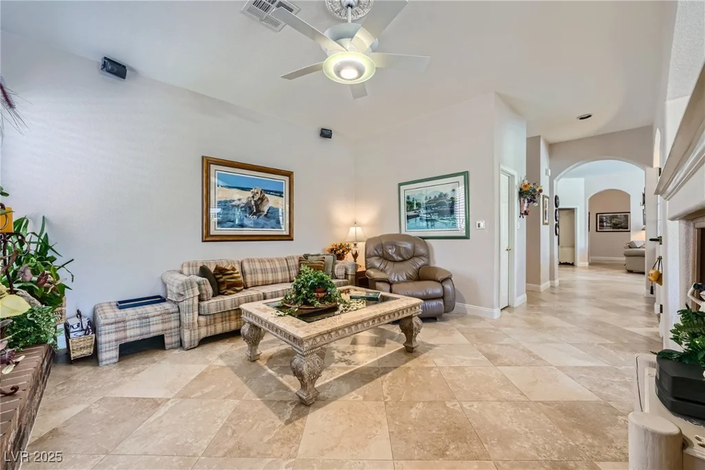 7456 Ute Meadows, Las Vegas, NV 89129