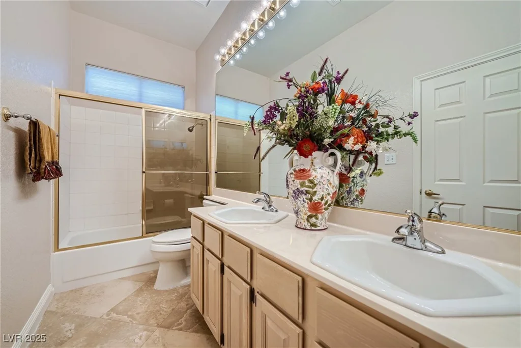 7456 Ute Meadows, Las Vegas, NV 89129