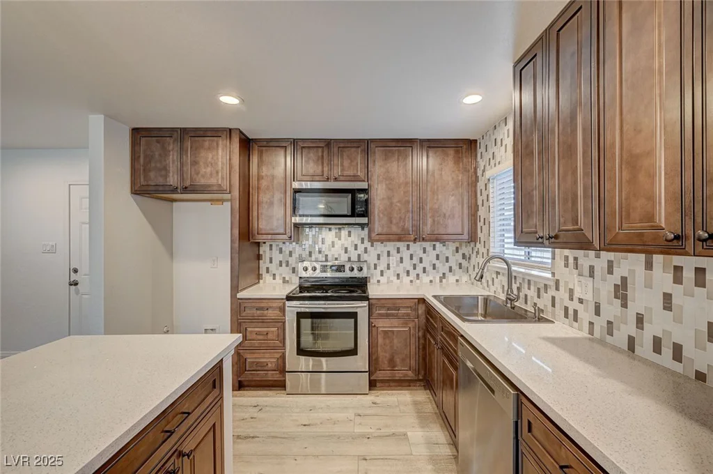 4457 Dennis, Las Vegas, NV 89121