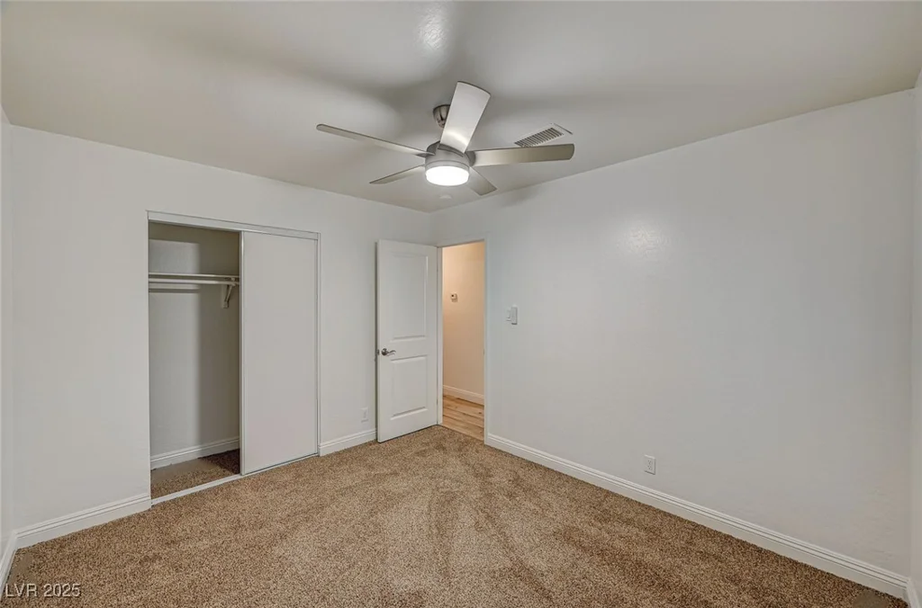 4457 Dennis, Las Vegas, NV 89121