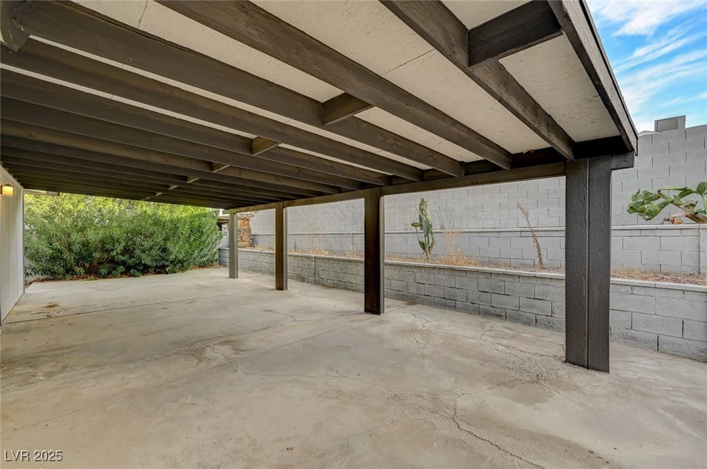 4457 Dennis, Las Vegas, NV 89121