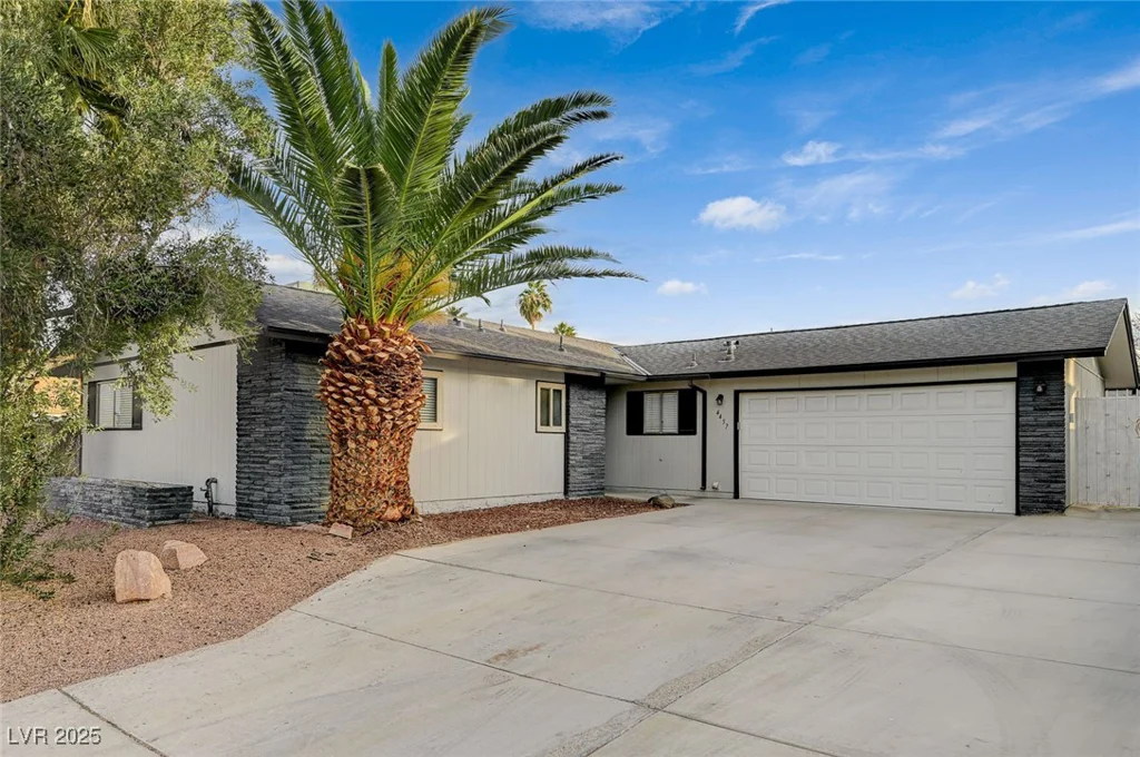 4457 Dennis, Las Vegas, NV 89121