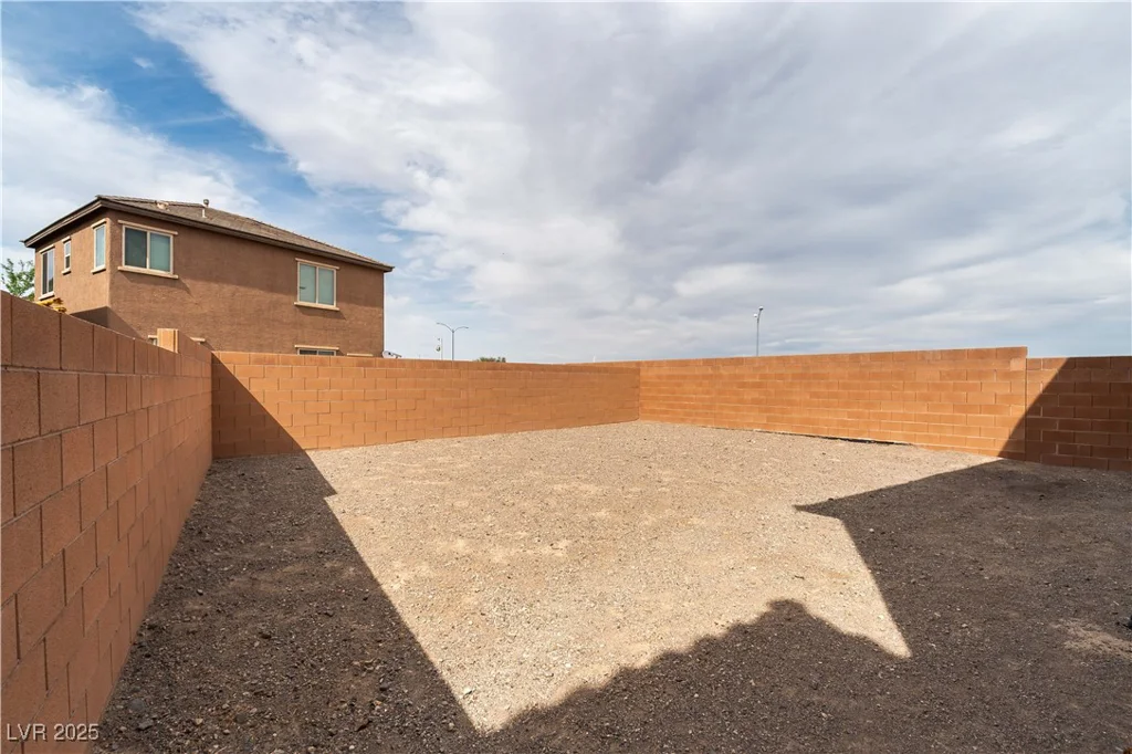 658 Forest Peak, Henderson, NV 89011