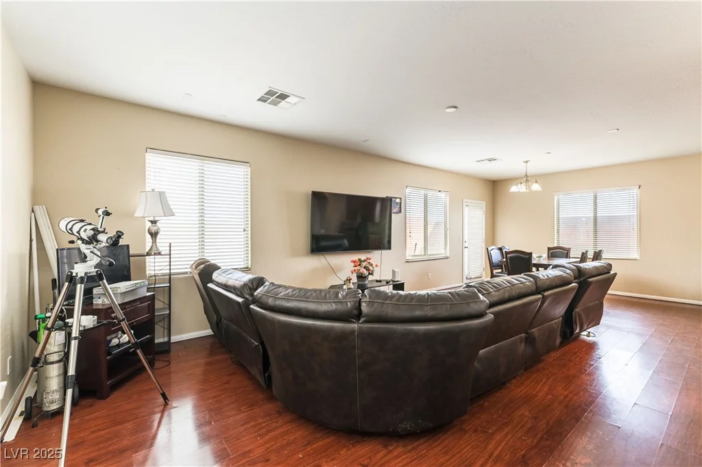 658 Forest Peak, Henderson, NV 89011
