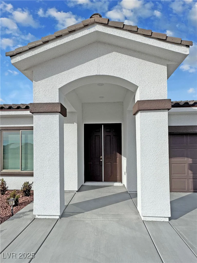 2560 Tahachapi, Pahrump, NV 89048