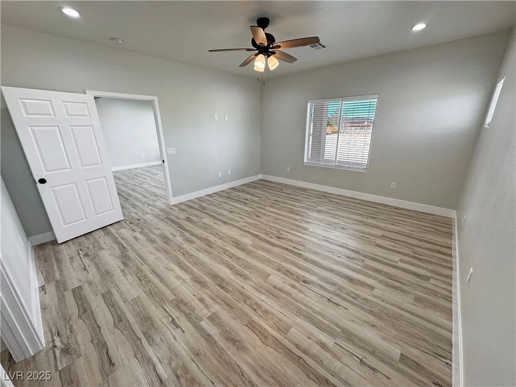2560 Tahachapi, Pahrump, NV 89048