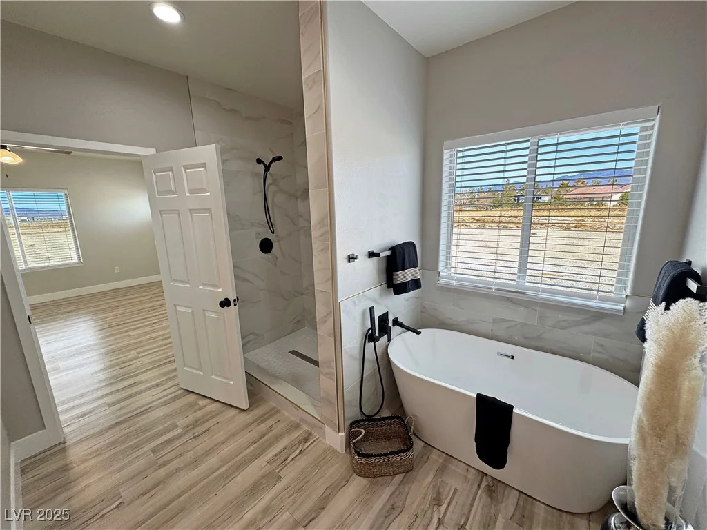2560 Tahachapi, Pahrump, NV 89048