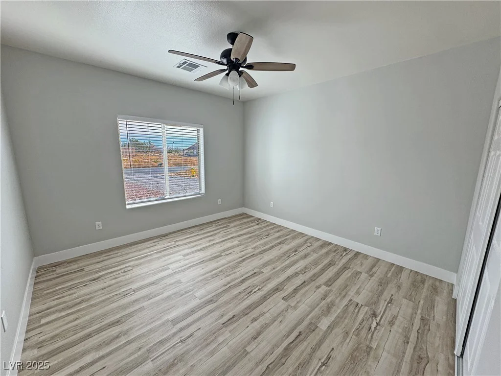 2560 Tahachapi, Pahrump, NV 89048