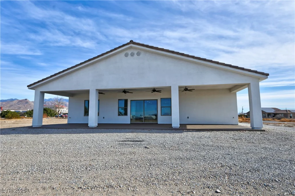 2560 Tahachapi, Pahrump, NV 89048