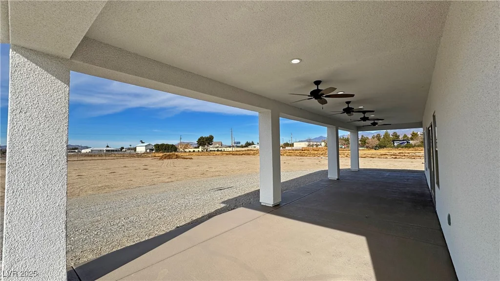 2560 Tahachapi, Pahrump, NV 89048