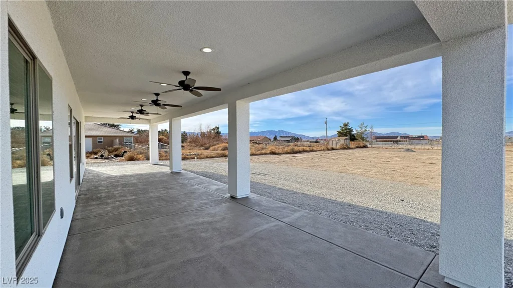2560 Tahachapi, Pahrump, NV 89048