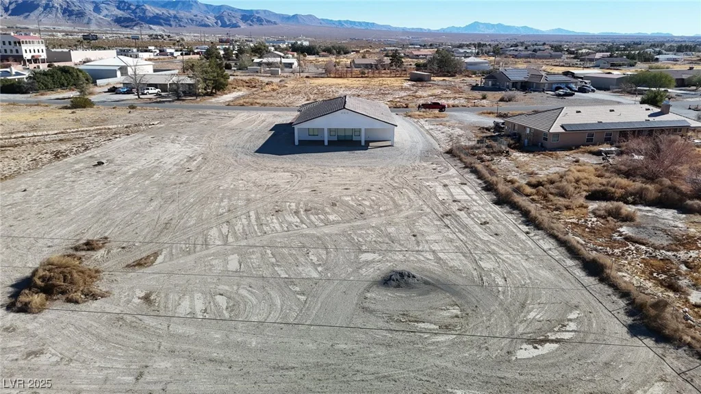 2560 Tahachapi, Pahrump, NV 89048