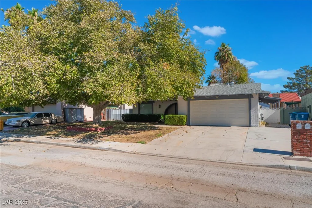 4850 Aveneda Grande, Las Vegas, NV 89121