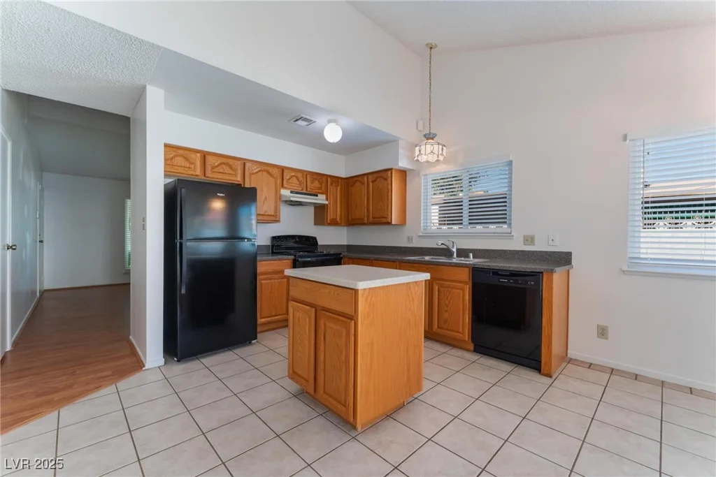 4850 Aveneda Grande, Las Vegas, NV 89121