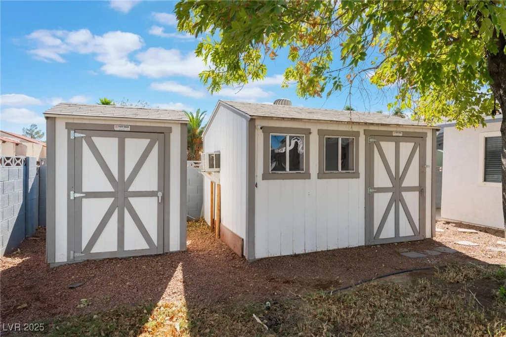 4850 Aveneda Grande, Las Vegas, NV 89121