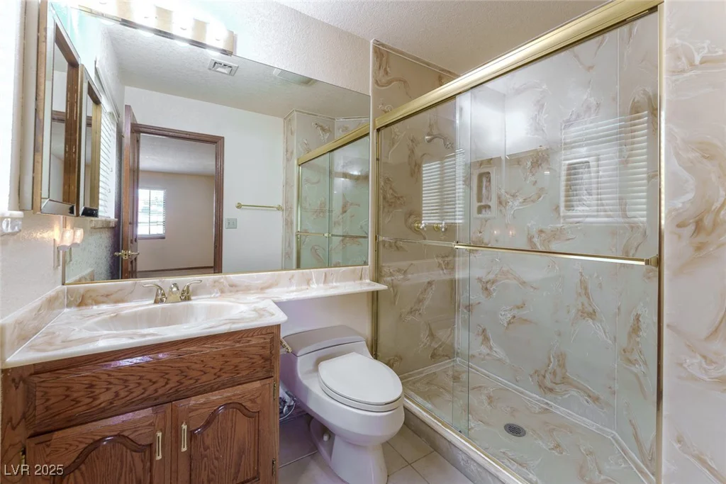 56 Sawgrass, Las Vegas, NV 89113