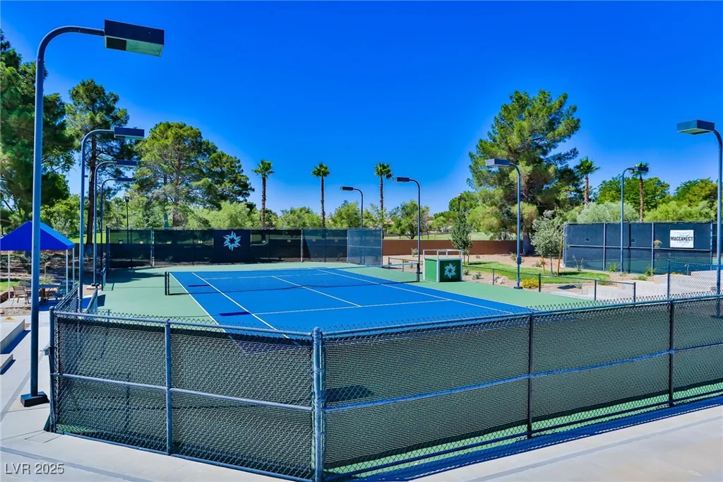 56 Sawgrass, Las Vegas, NV 89113
