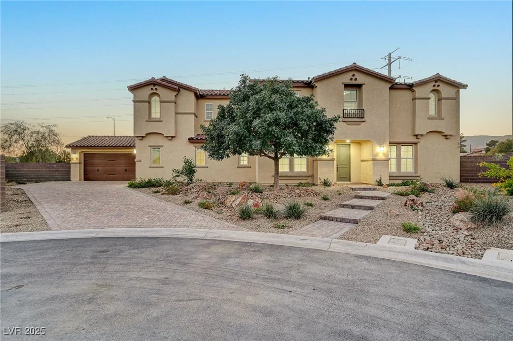 4807 Enchanted View, Las Vegas, NV 89149