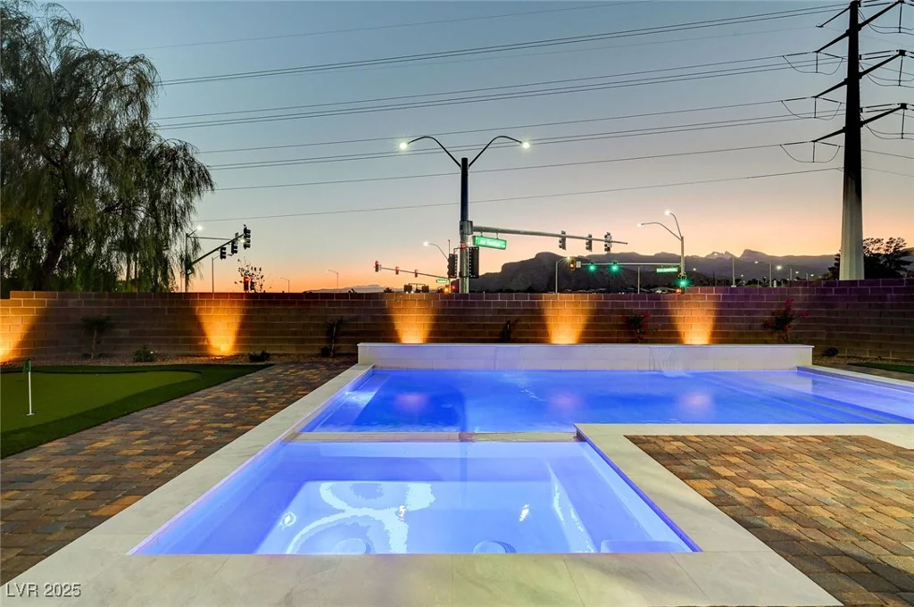 4807 Enchanted View, Las Vegas, NV 89149