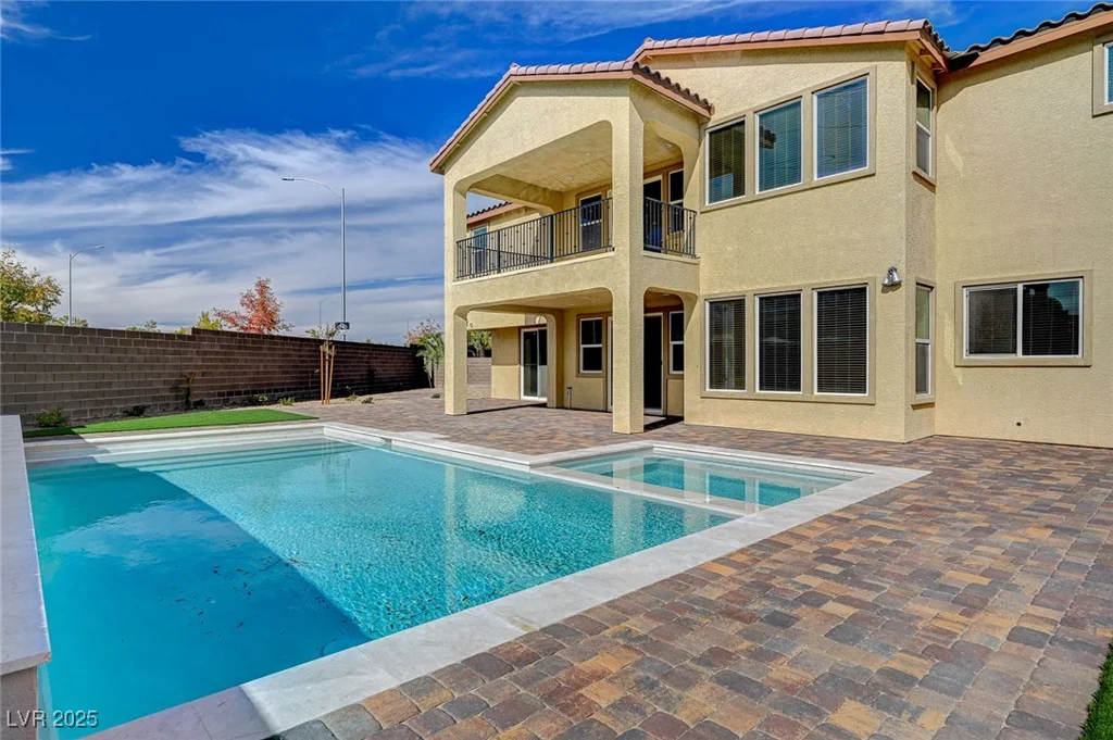 4807 Enchanted View, Las Vegas, NV 89149