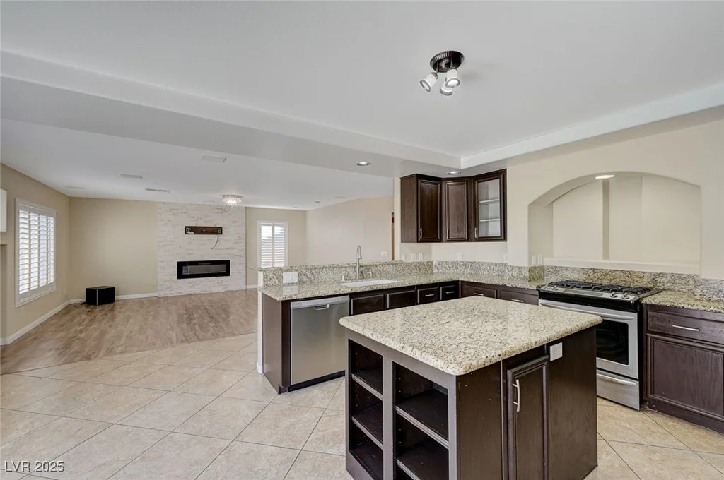7978 Coronado Coast, Las Vegas, NV 89139