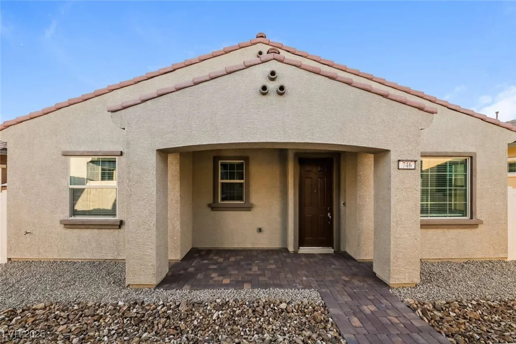 746 Chopin Hills, Henderson, NV 89011