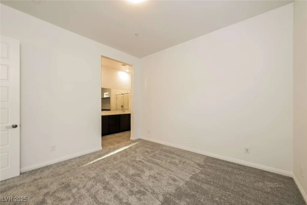 746 Chopin Hills, Henderson, NV 89011