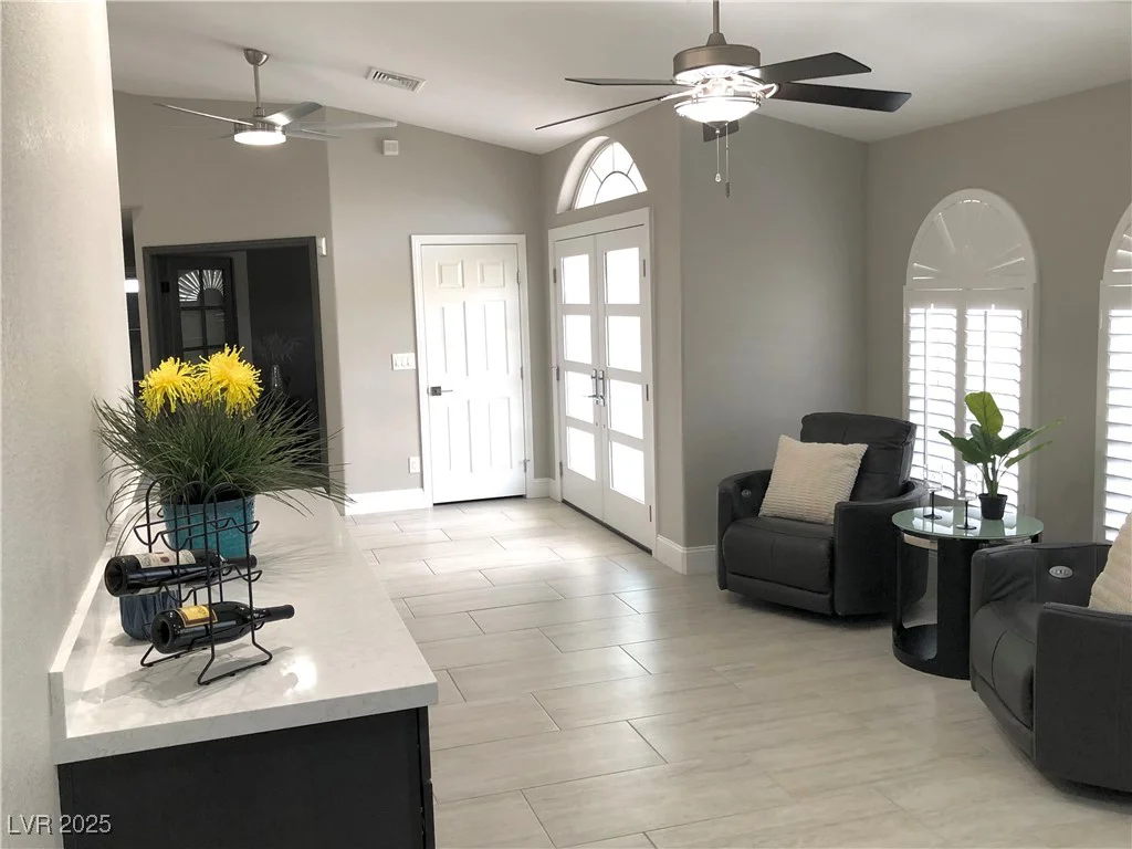 4620 Clay Peak, Las Vegas, NV 89129
