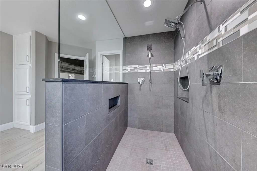 4620 Clay Peak, Las Vegas, NV 89129