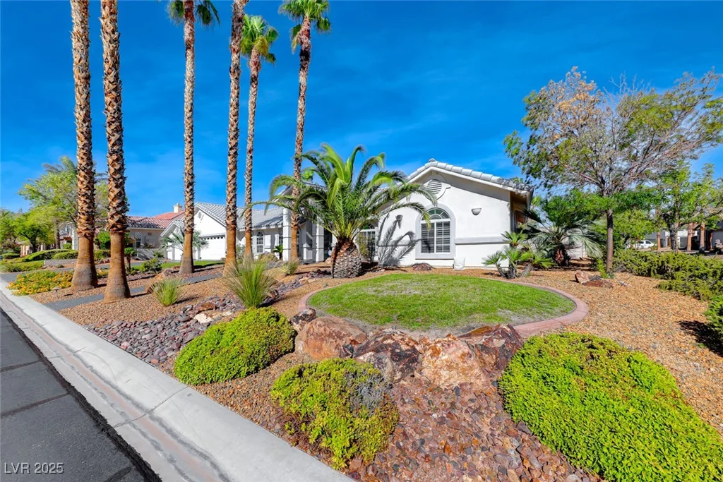 4620 Clay Peak, Las Vegas, NV 89129