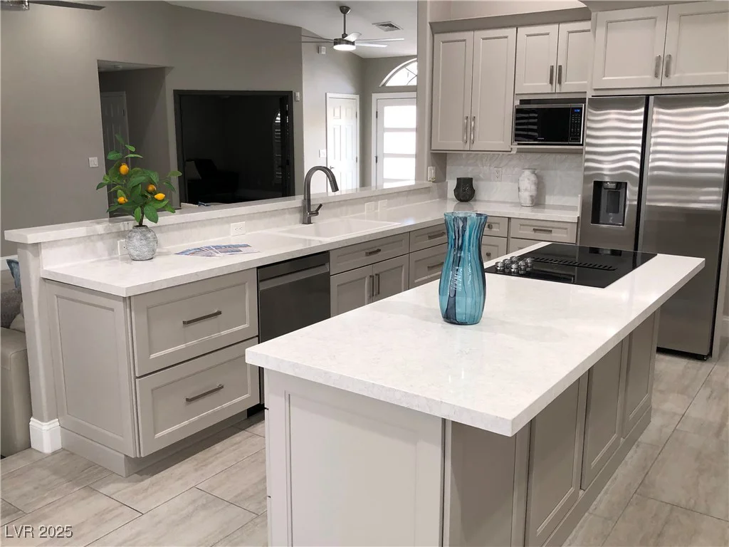 4620 Clay Peak, Las Vegas, NV 89129