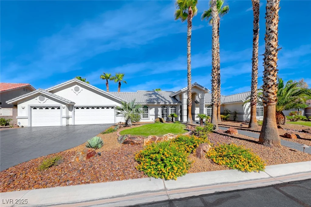 4620 Clay Peak, Las Vegas, NV 89129