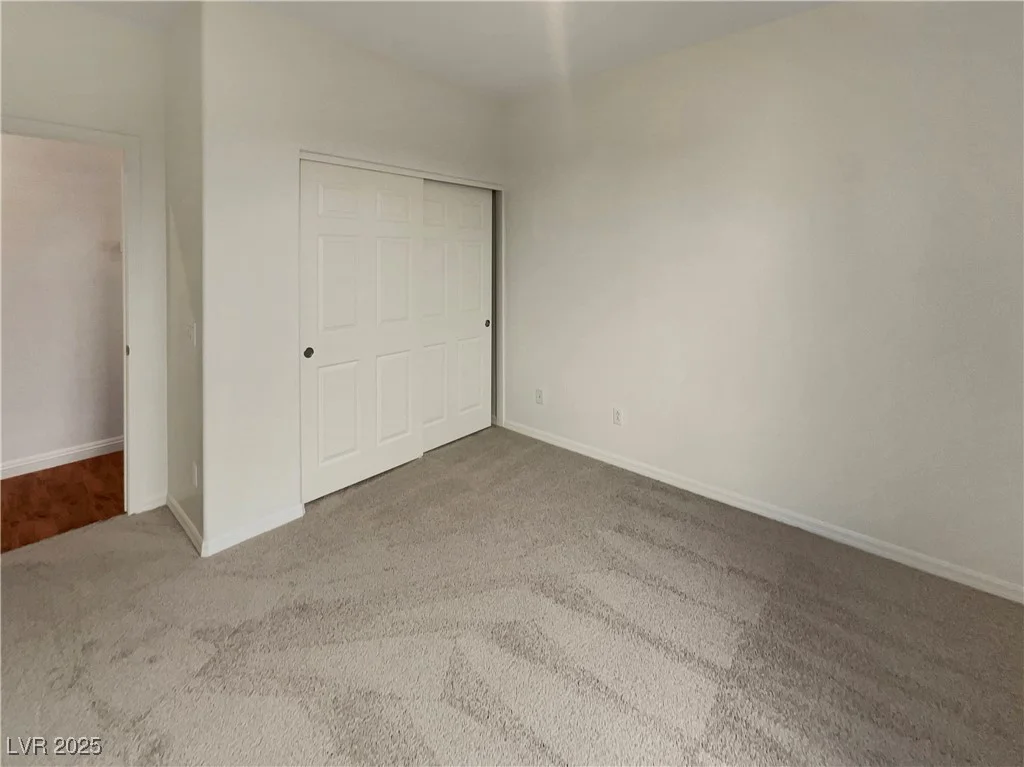5932 Quintillion, Las Vegas, NV 89122