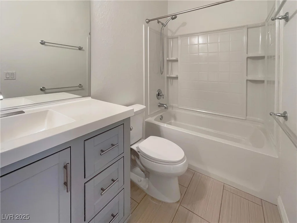 5932 Quintillion, Las Vegas, NV 89122