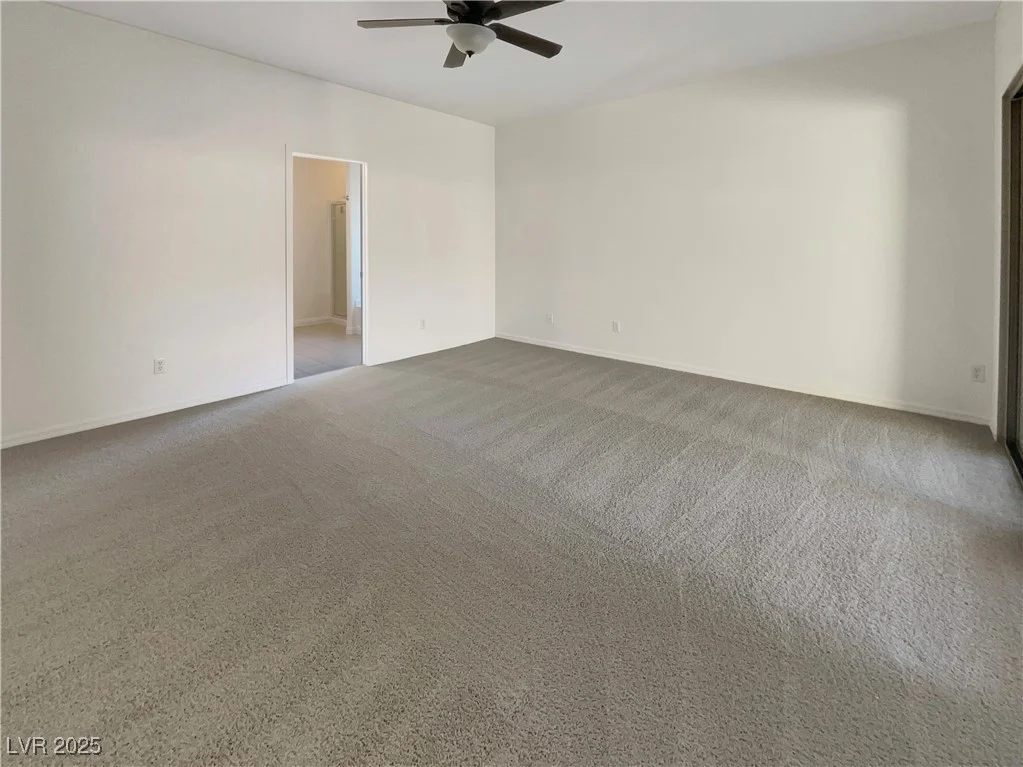 5932 Quintillion, Las Vegas, NV 89122