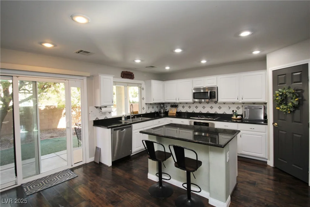 10418 Prairie Mountain, Las Vegas, NV 89166