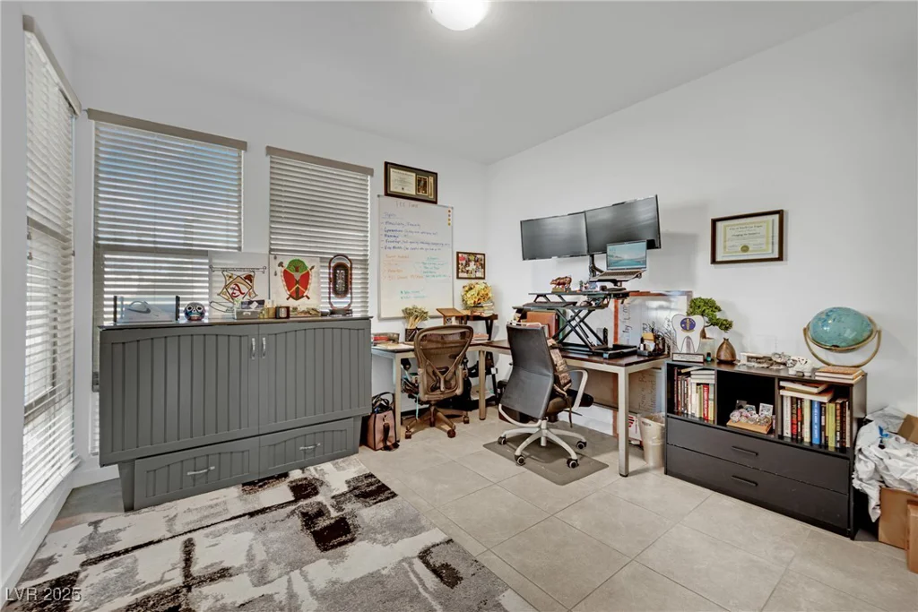 525 Front Range, North Las Vegas, NV 89084