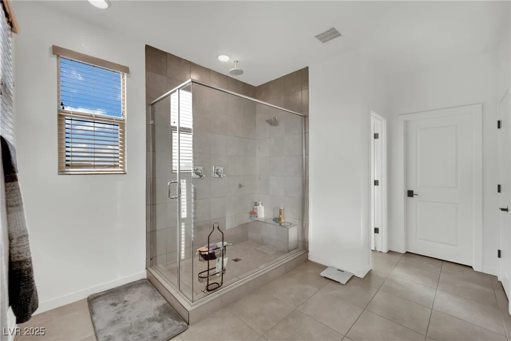525 Front Range, North Las Vegas, NV 89084