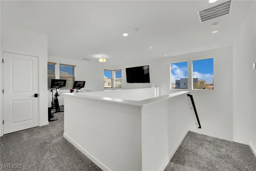 525 Front Range, North Las Vegas, NV 89084