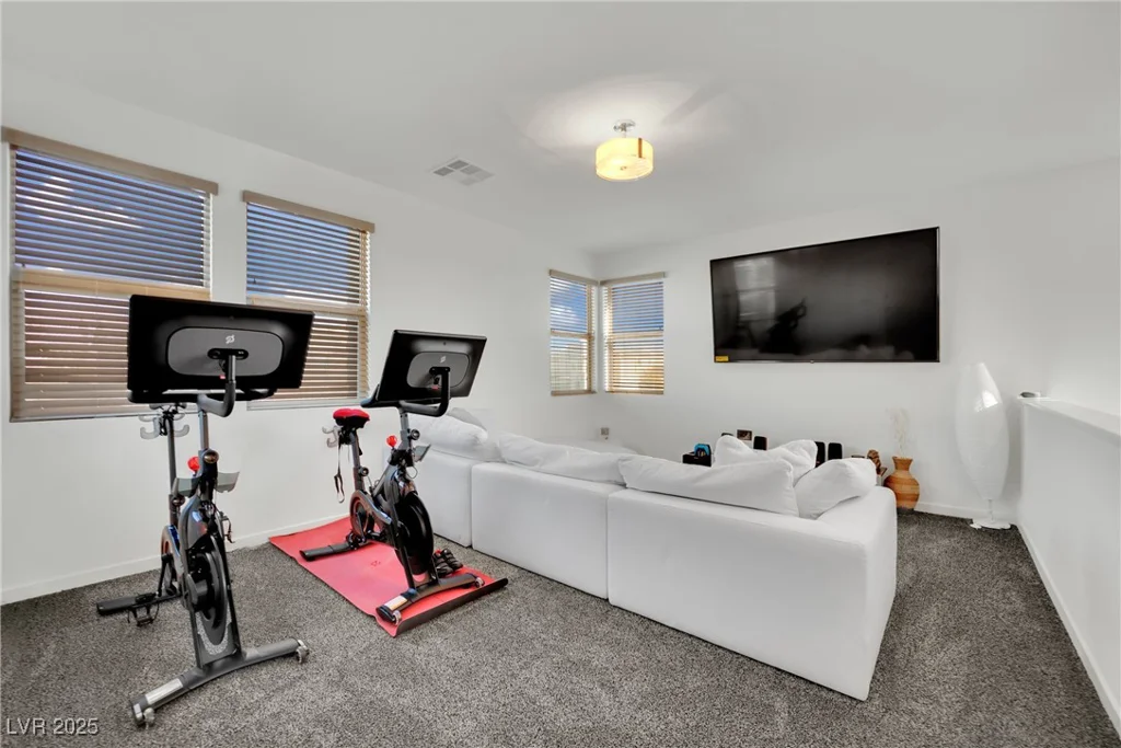 525 Front Range, North Las Vegas, NV 89084