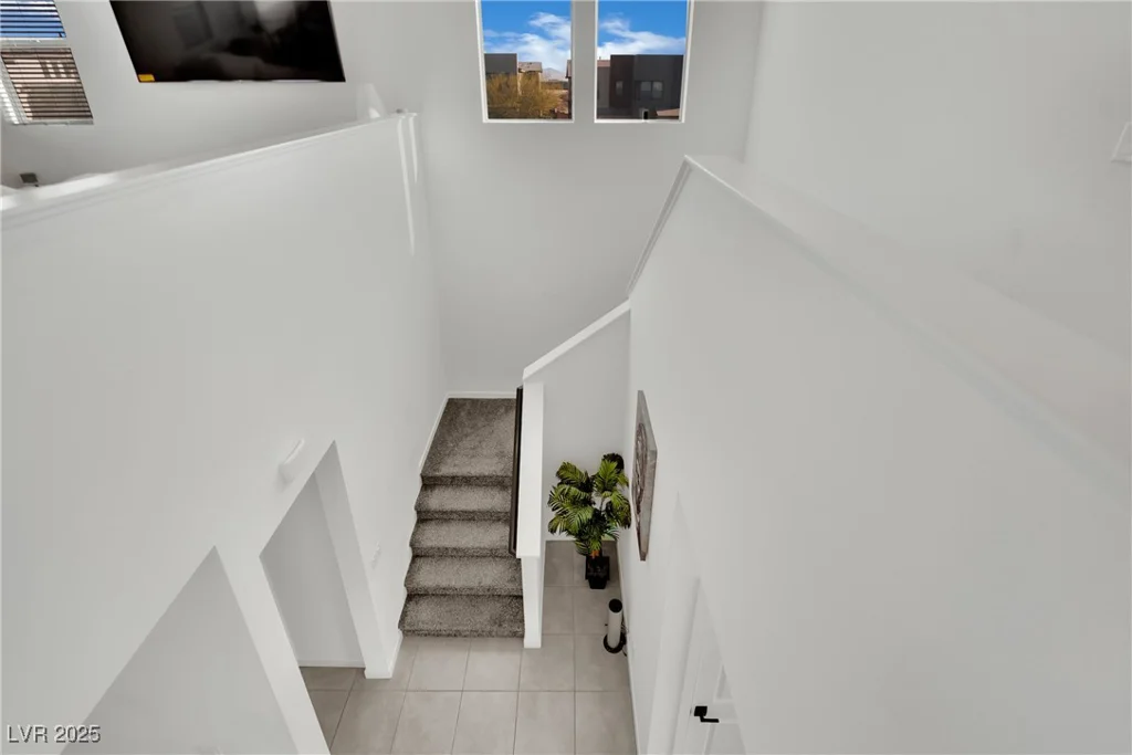 525 Front Range, North Las Vegas, NV 89084