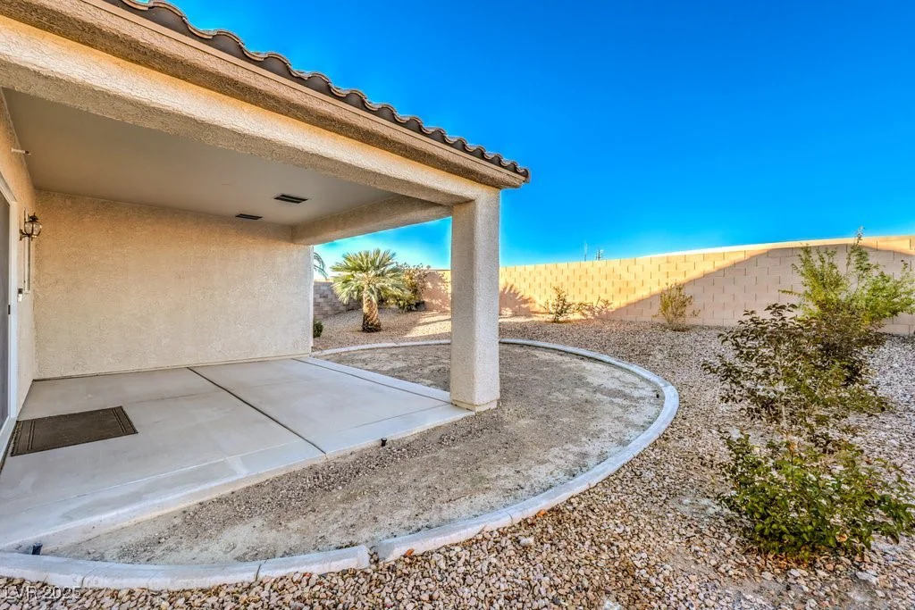 2582 Evansville, Henderson, NV 89052