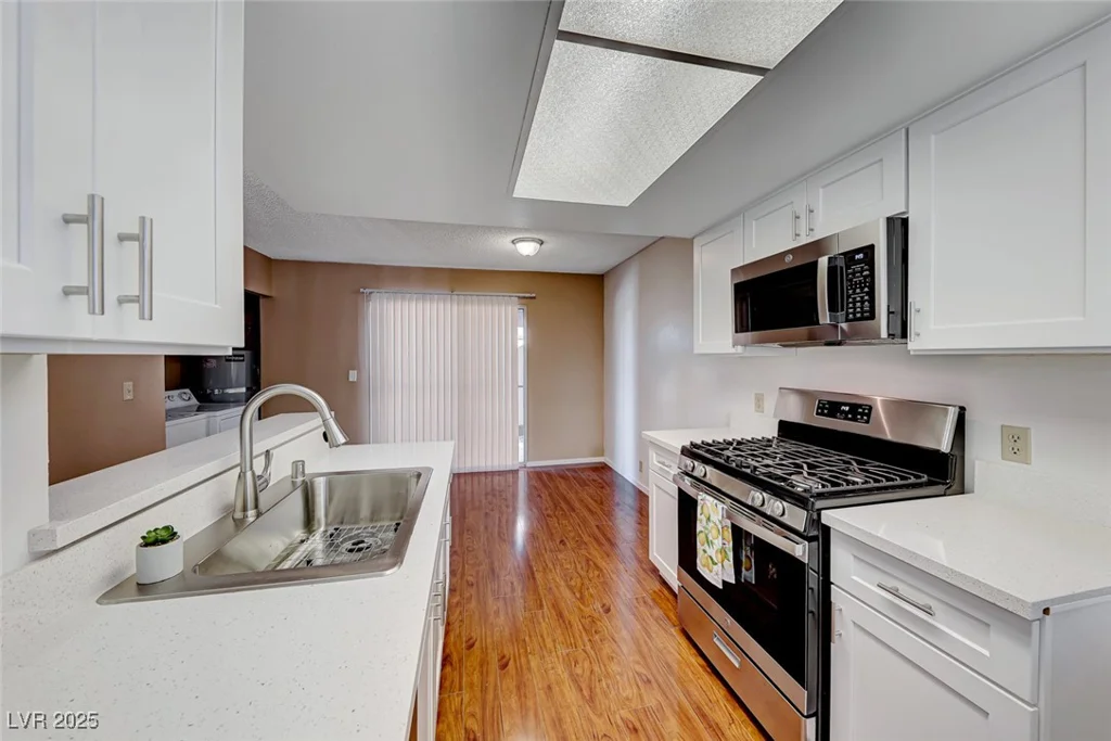 3024 Saint George, North Las Vegas, NV 89030