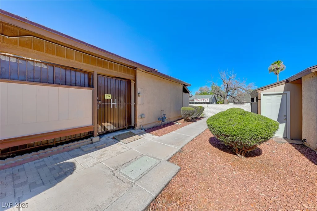 3024 Saint George, North Las Vegas, NV 89030